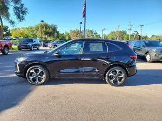 Ford Escape 2023 AWD ST-Line Select 4puj SUV