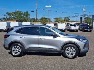 Ford Escape 2023 AWD Active 4dr SUV