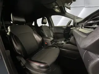 Ford Escape 2023 ST-Line SUV de 4 puertas