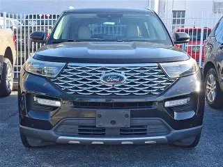 Ford Explorer 2020 con tracción en las cuatro ruedas Platinum 4dr SUV