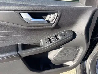 Ford Escape Híbrido Enchufable 2023 Base SUV de 4 puertas