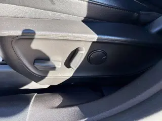 Ford Escape Híbrido Enchufable 2023 Base SUV de 4 puertas