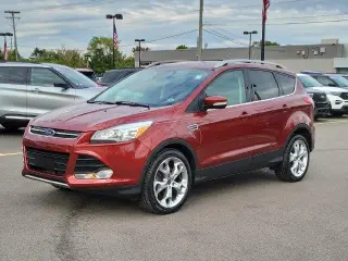 Ford Escape 2014 AWD Titanium SUV de 4 puertas