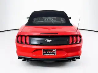 Ford Mustang 2023 EcoBoost Premium Convertible de 2 puertas