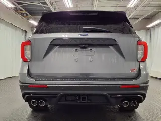 Ford Explorer 2023 AWD ST SUV de 4 puertas