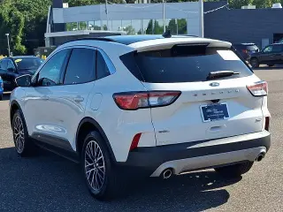 Ford Escape Plug-In Hybrid 2022 SEL 4dr SUV