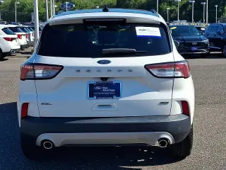 Ford Escape Plug-In Hybrid 2022 SEL 4dr SUV