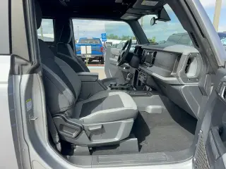 Ford Bronco 2021 4x4 Base SUV de 2 puertas