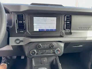 Ford Bronco 2021 4x4 Base SUV de 2 puertas
