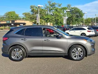 Ford Escape 2022 SEL 4x4 SUV