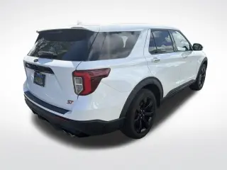 Ford Explorer 2021 AWD ST SUV de 4 puertas