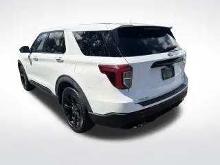 Ford Explorer 2021 AWD ST SUV de 4 puertas