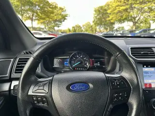 Ford Explorer 2018 AWD XLT 4dr SUV