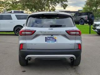 Ford Escape 2023 SUV de 4 puertas Active con tracción en las cuatro ruedas (AWD)