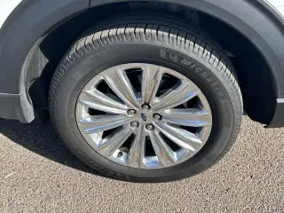 Ford Explorer Híbrido 2021 AWD Limited SUV de 4 puertas
