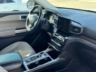 Ford Explorer Híbrido 2021 AWD Limited SUV de 4 puertas