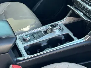 Ford Explorer Híbrido 2021 AWD Limited SUV de 4 puertas
