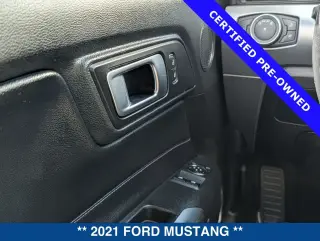Ford Mustang 2021 EcoBoost Premium Fastback de 2 puertas