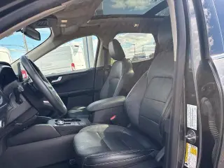 Ford Escape 2020 AWD Titanium SUV de 4 puertas
