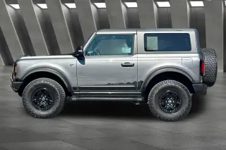 Ford Bronco 2022 4x4 Base Avanzado SUV 2 puertas