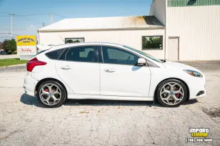 Ford Focus 2014 ST Hatchback de 4 puertas