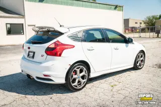 Ford Focus 2014 ST Hatchback de 4 puertas