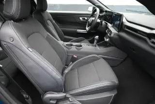 Ford Mustang 2026 EcoBoost Fastback de 2 puertas