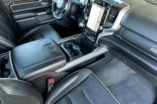 Ram 1500 2022 4x4 Laramie Cabina Tripulación 4p Caja Corta de 6.4 pies