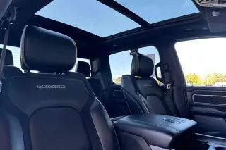 Ram 1500 2022 4x4 Laramie Cabina Tripulación 4p Caja Corta de 6.4 pies