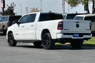 Ram 1500 2022 4x4 Laramie Cabina Tripulación 4p Caja Corta de 6.4 pies
