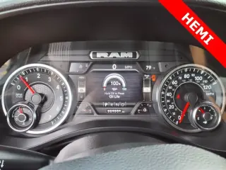 Ram 1500 2022 4x4 Laramie Cabina De Tripulación 4 Puertas 2022