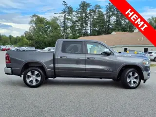 Ram 1500 2022 4x4 Laramie Cabina De Tripulación 4 Puertas 2022