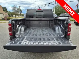 Ram 1500 2022 4x4 Laramie Cabina De Tripulación 4 Puertas 2022