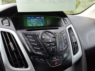 Ford Focus 2014 SE Sedán 4 puertas