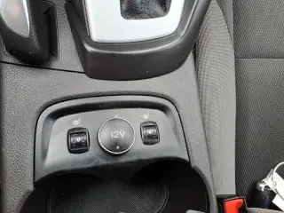 Ford Focus 2014 SE Sedán 4 puertas