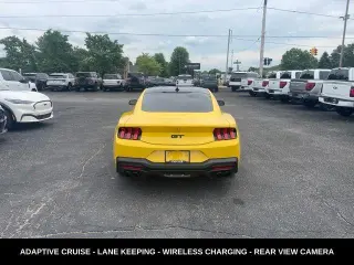 Ford Mustang 2024 GT Premium 2 puertas Fastback