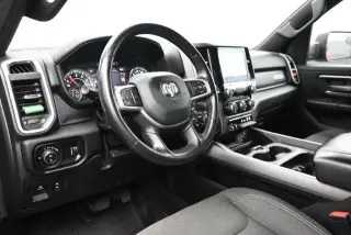 Ram 1500 2022 4x4 Big Horn Cabina Cuádruple de 4 puertas y caja de 6.4 pies
