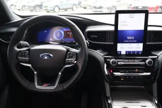Ford Explorer 2022 AWD ST SUV de 4 puertas