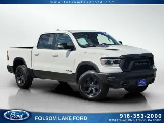 Ram 1500 2022 4x4 Rebel de 4 puertas, cabina doble, batea corta de 5.6 pies