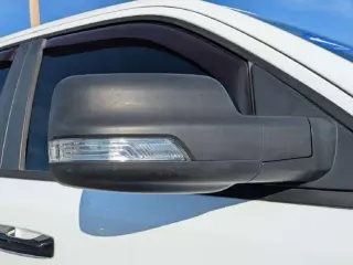 Camioneta Ram 1500 2019 4x4 Rebel de 4 puertas, cabina doble y batea de 5.6 pies
