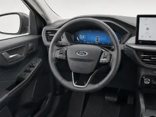Ford Escape 2024 con tracción en las ruedas AWD y 4 puertas SUV