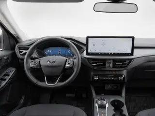 Ford Escape 2024 con tracción en las ruedas AWD y 4 puertas SUV