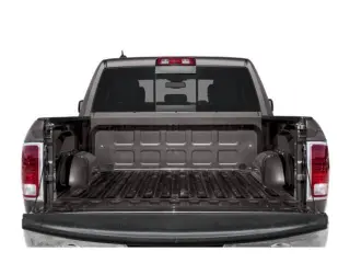 Ram 1500 2015 4x4 Laramie cabina doble de 4 puertas batea corta de 1.7 m