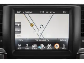 Ram 1500 2015 4x4 Laramie cabina doble de 4 puertas batea corta de 1.7 m