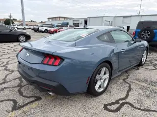 Ford Mustang 2026 EcoBoost 2dr Fastback