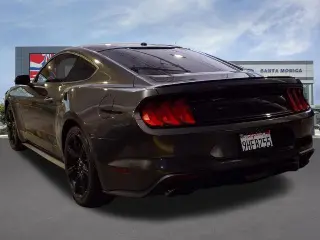 Ford Mustang 2019 EcoBoost Premium Fastback de 2 puertas