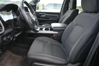 Ram 1500 2019 4x4 Big Horn 4 puertas Quad Cab batea de 6.4 pies