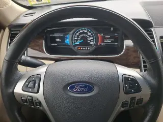 Ford Taurus 2015 Limited 4dr Sedán