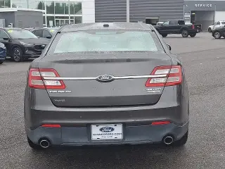 Ford Taurus 2015 Limited 4dr Sedán