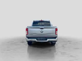 Ram 1500 2019 4x4 Big Horn 4dr Crew Cab 5.6 ft. SB Pickup
